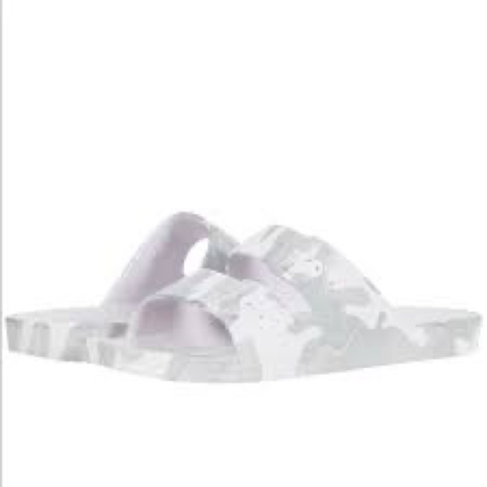 *Like New* Steve Madden White Camo Sandals